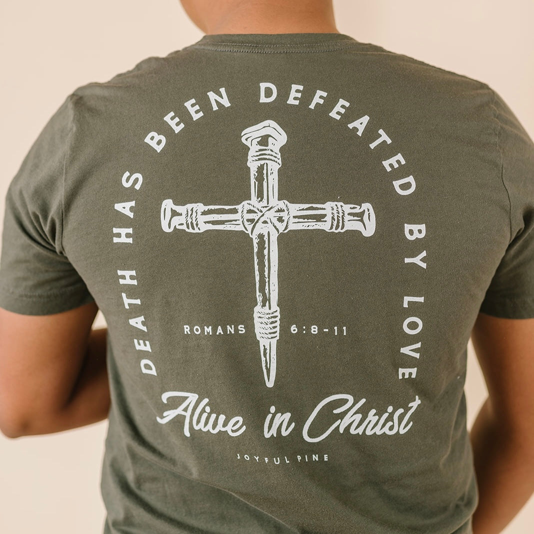 Alive in Christ Men’s Tee